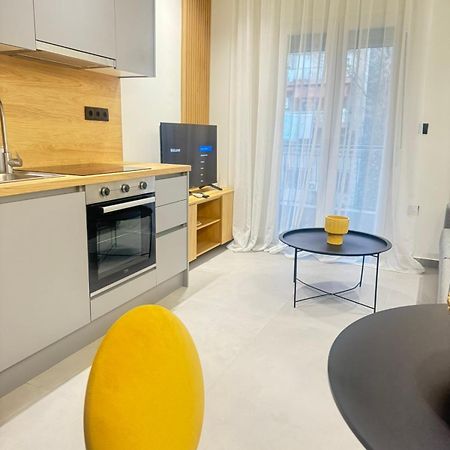 סלוניקי Luna-Your Urban Stay מראה חיצוני תמונה
