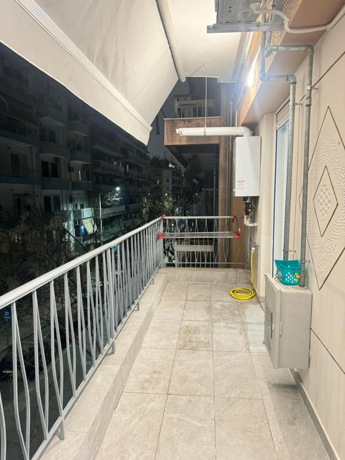 סלוניקי Luna-Your Urban Stay מראה חיצוני תמונה