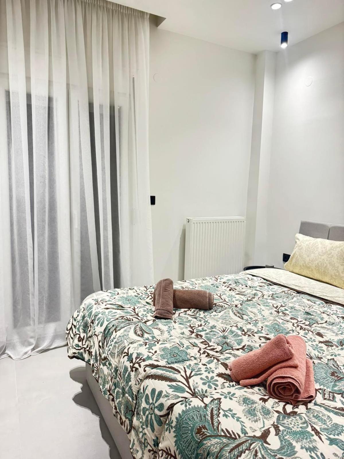 סלוניקי Luna-Your Urban Stay מראה חיצוני תמונה